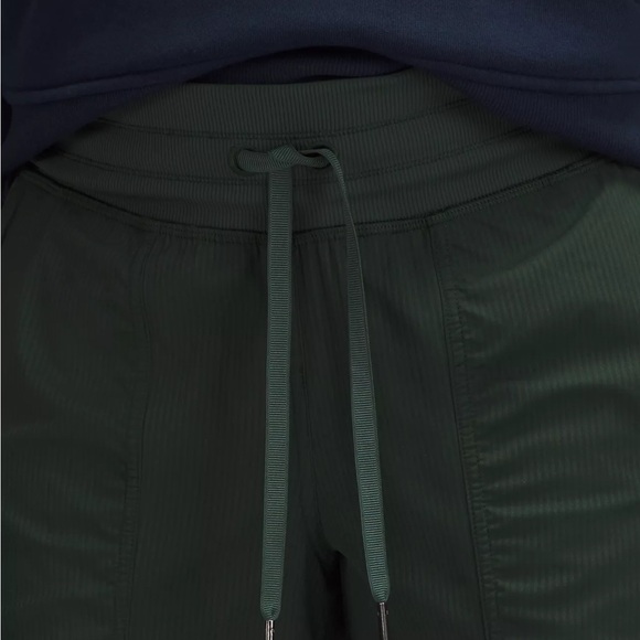 NWT Lululemon Dance Studio crop size 0 Dark Olive jogger pants - Picture 2 of 7
